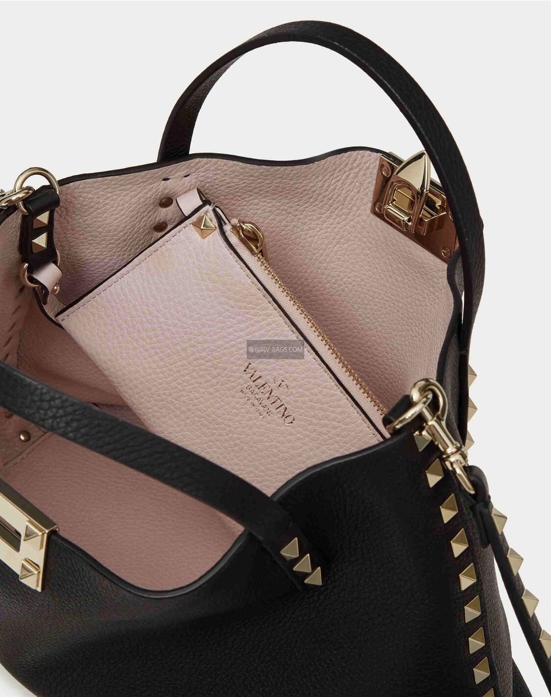 Valentino Garavani Rockstud Tote Bag in Black Grainy Calfskin